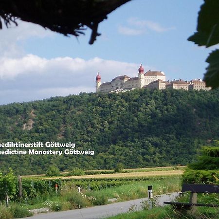 Gaestehaus Am Weinberg - Schlager Prinzersdorf المظهر الخارجي الصورة